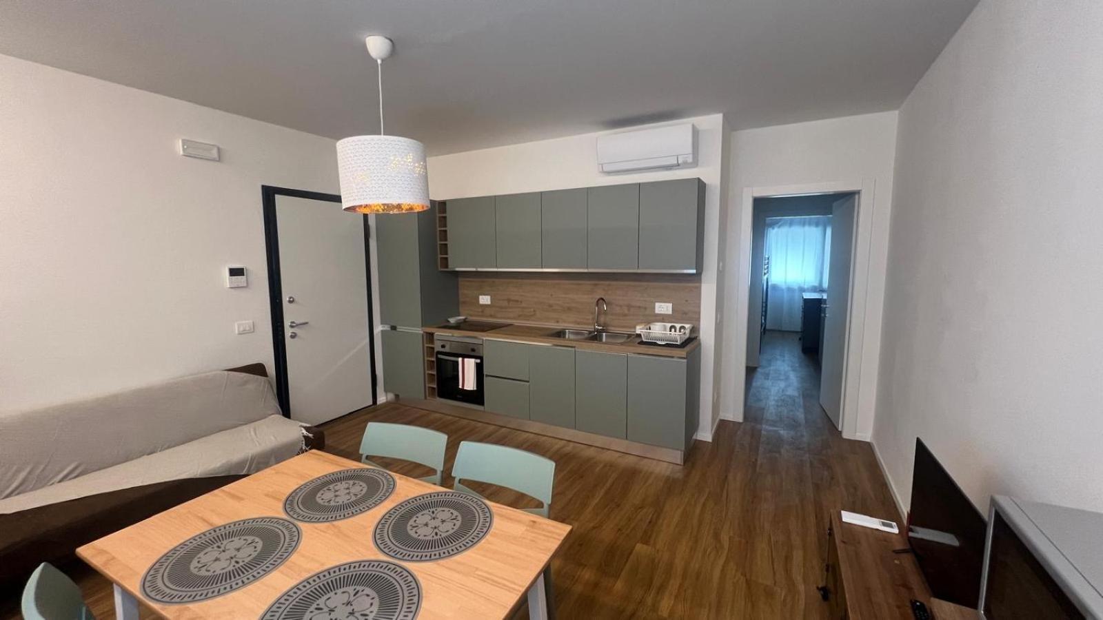 Vive Apartments Visit Veneto Express Καστελφράνκο Βένετο Εξωτερικό φωτογραφία
